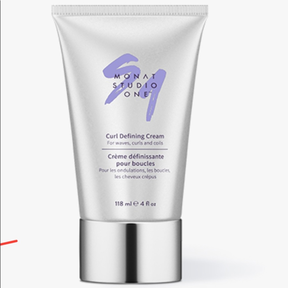 MONAT STUDIO ONE™ 
CURL DEFINING CREAM